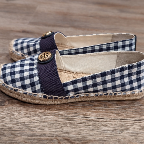 NWOT Tory Burch Beacher Espadrilles - Picture 3 of 10